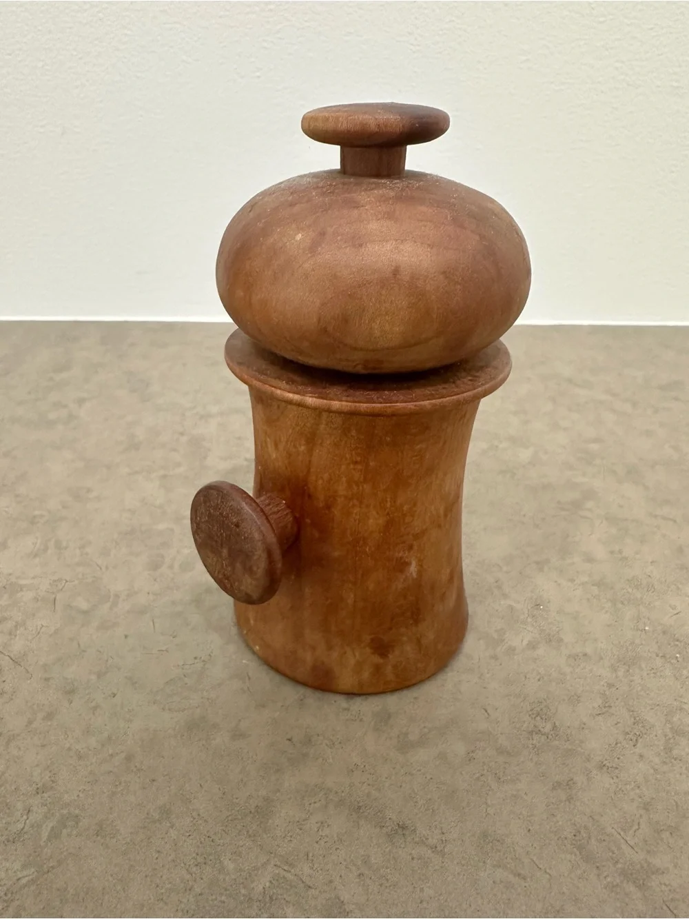 Dan Droz Designs solid wooden